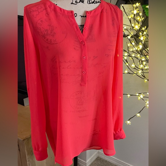 Candies- Sweet oversized blouse in a beautiful bright coral color, Size Large - Picture 5 of 14